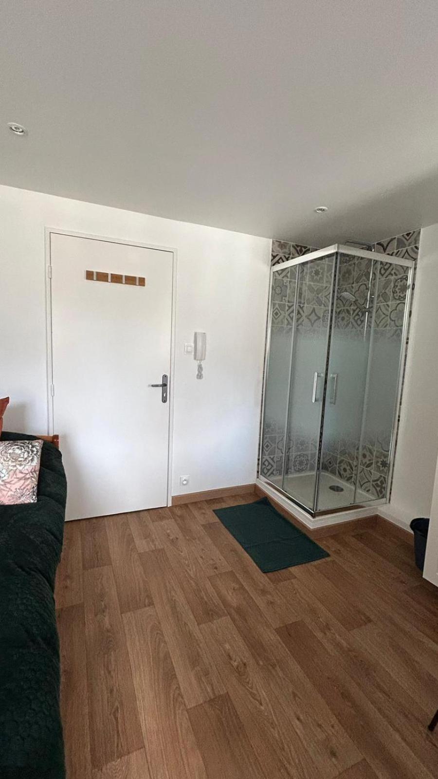 Le Cocon Apartment Страсбург Екстериор снимка